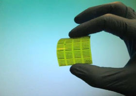 Memory test devices on a polyimide foil. Credit: Huber et al.