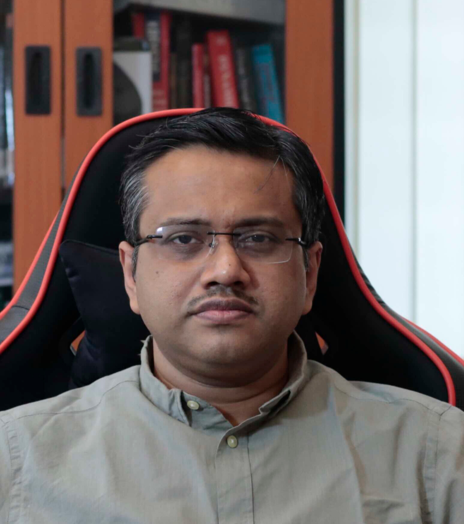 Headshot of Saptarshi Basu