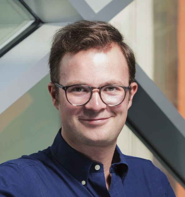 Headshot of Maciej Lisicki