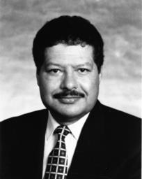 Portrait of Ahmed Zewail, recipient of the 1998 Benjamin Franklin Medal in Chemistry – from the AIP Emilio Segrè Visual Archives, Physics Today Collection